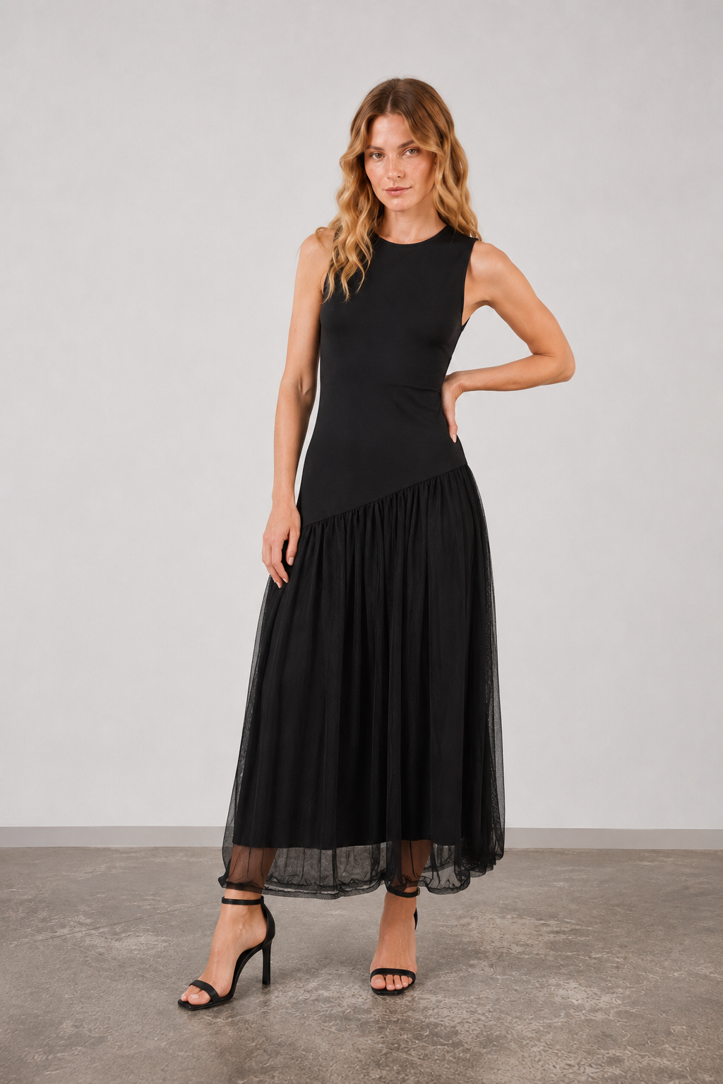 Vestido Modern Black